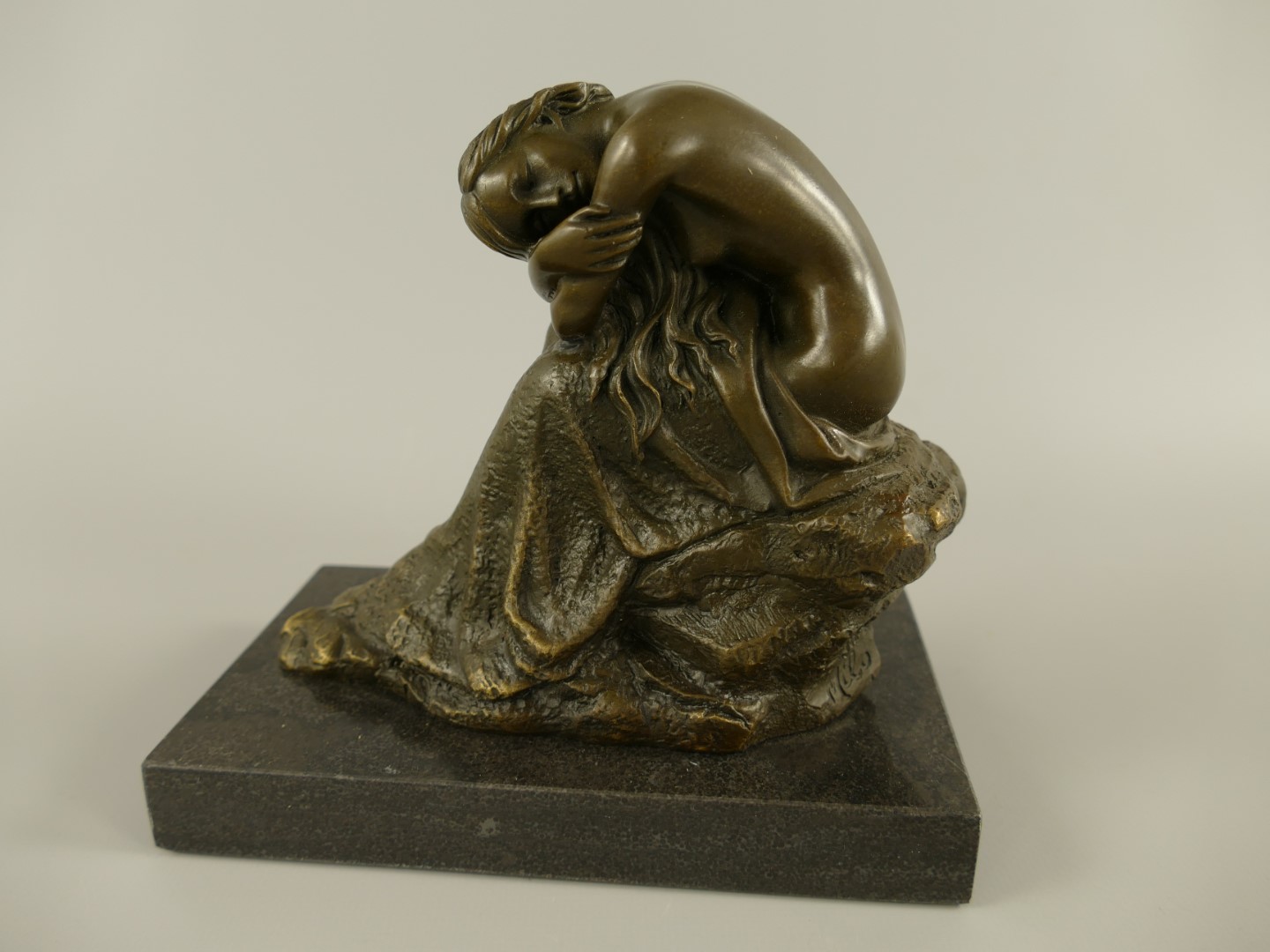 Figur Bronze Frau L.16x15cm