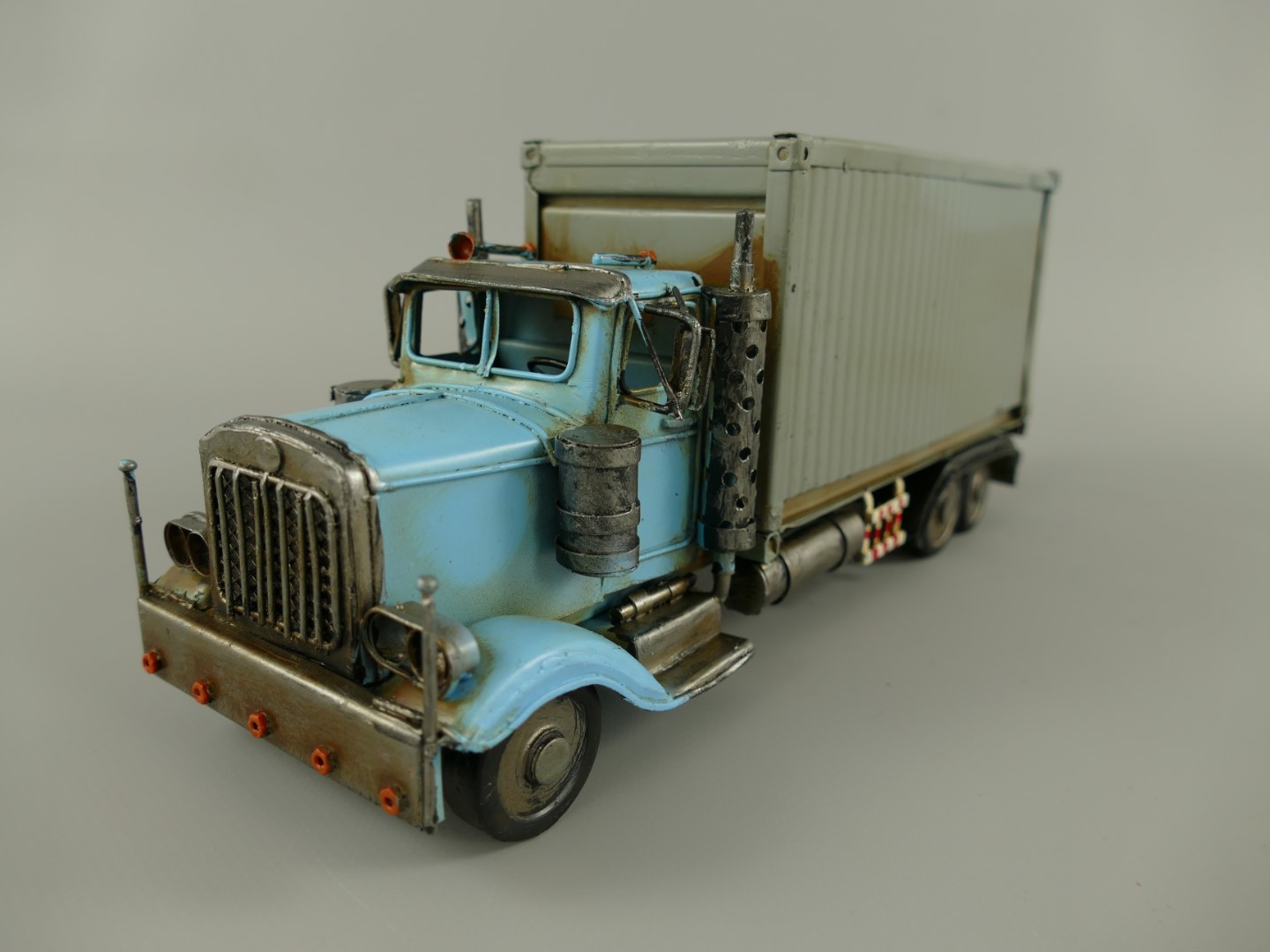 Truck grau/blau Antik Eisen L.29x12cm