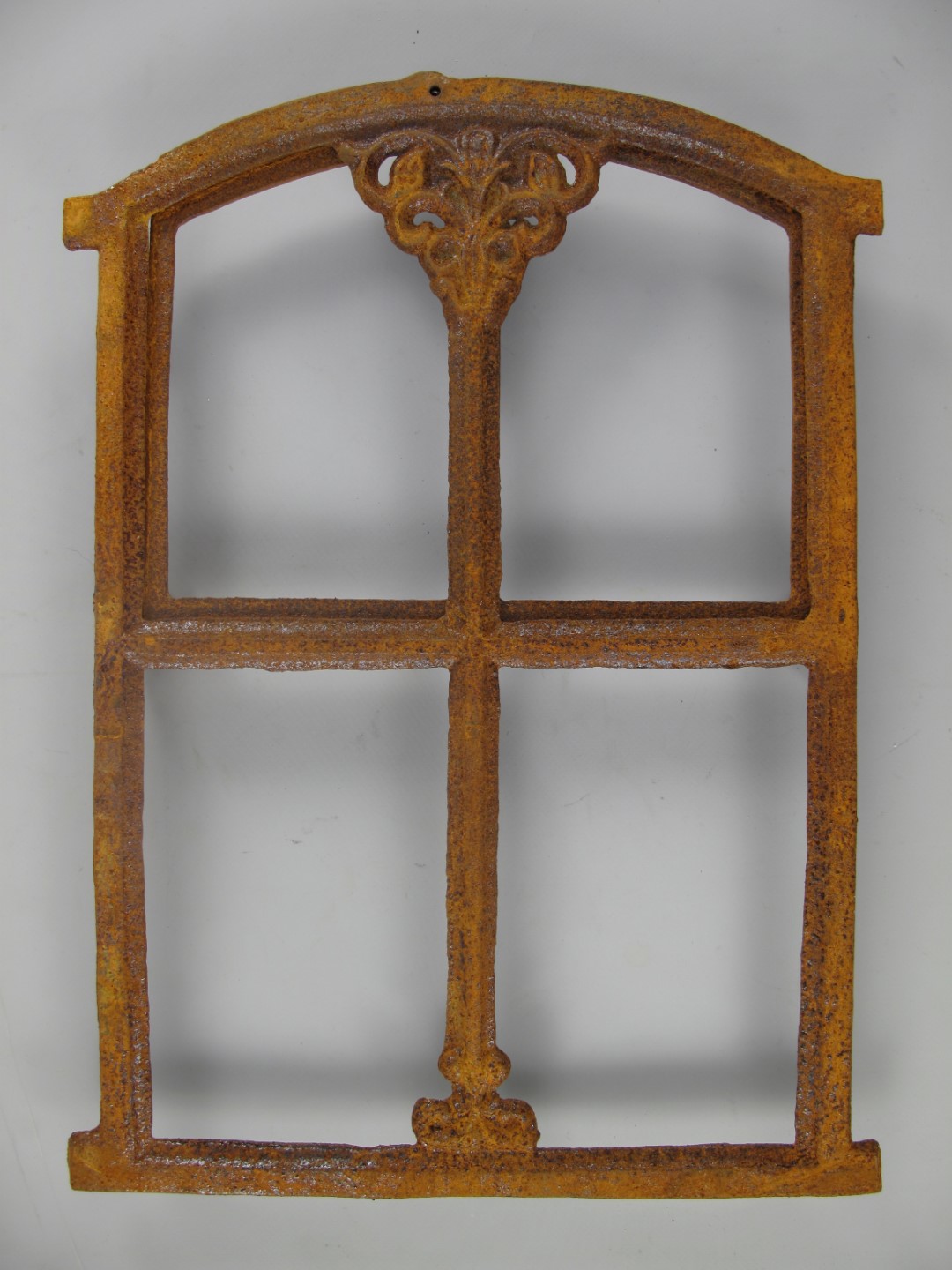 *ANG. Fenster Gußeisen rostig 48x35cm