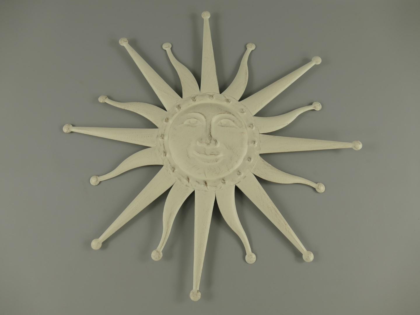 Wandornament Sonne Eisen weiss D.60cm