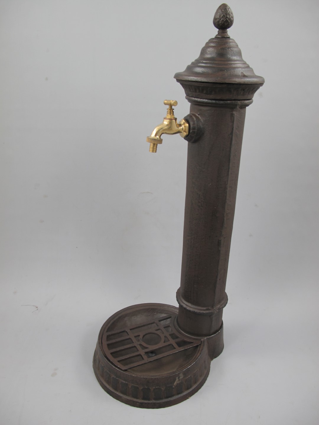 Zapfsäule Gußeisen rustikal braun H.78x33cm