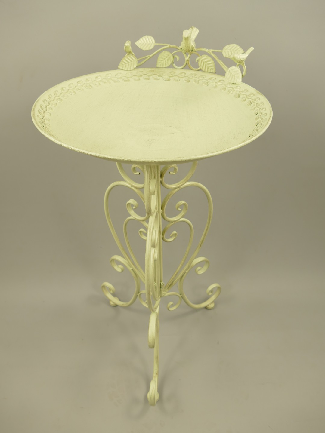 Vogeltränke Eisen rustikal weiss H.82cm