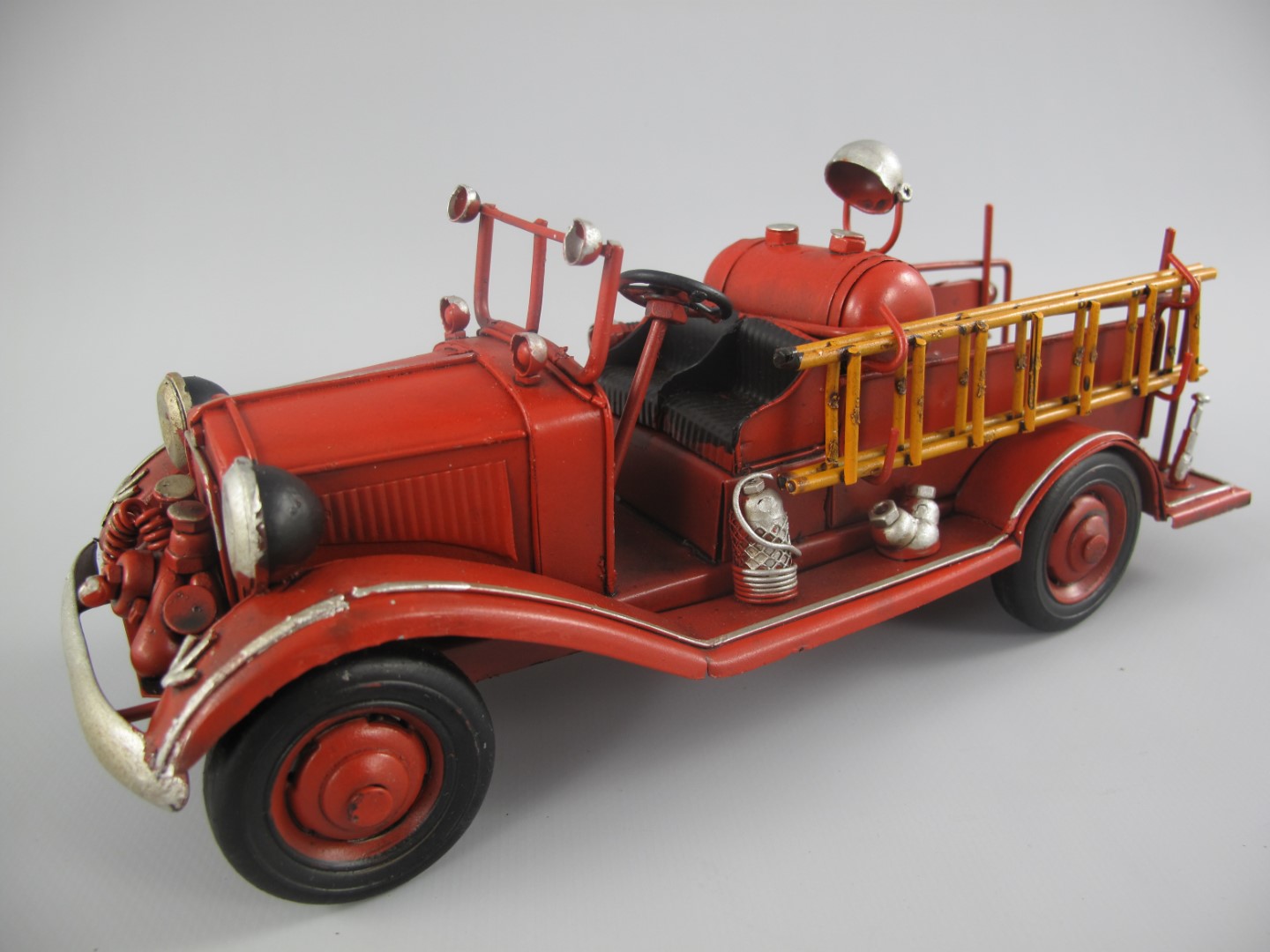 Feuerwehrwagen Antik Eisen L.25x10cm