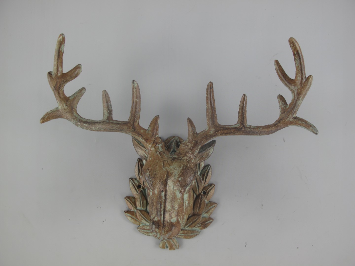 Hirschkopf Eisen Farbig H.35cm