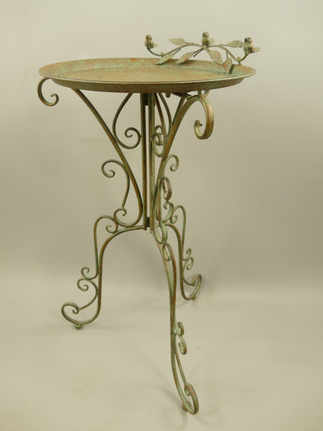 Vogeltränke Eisen Farbig H.80cm