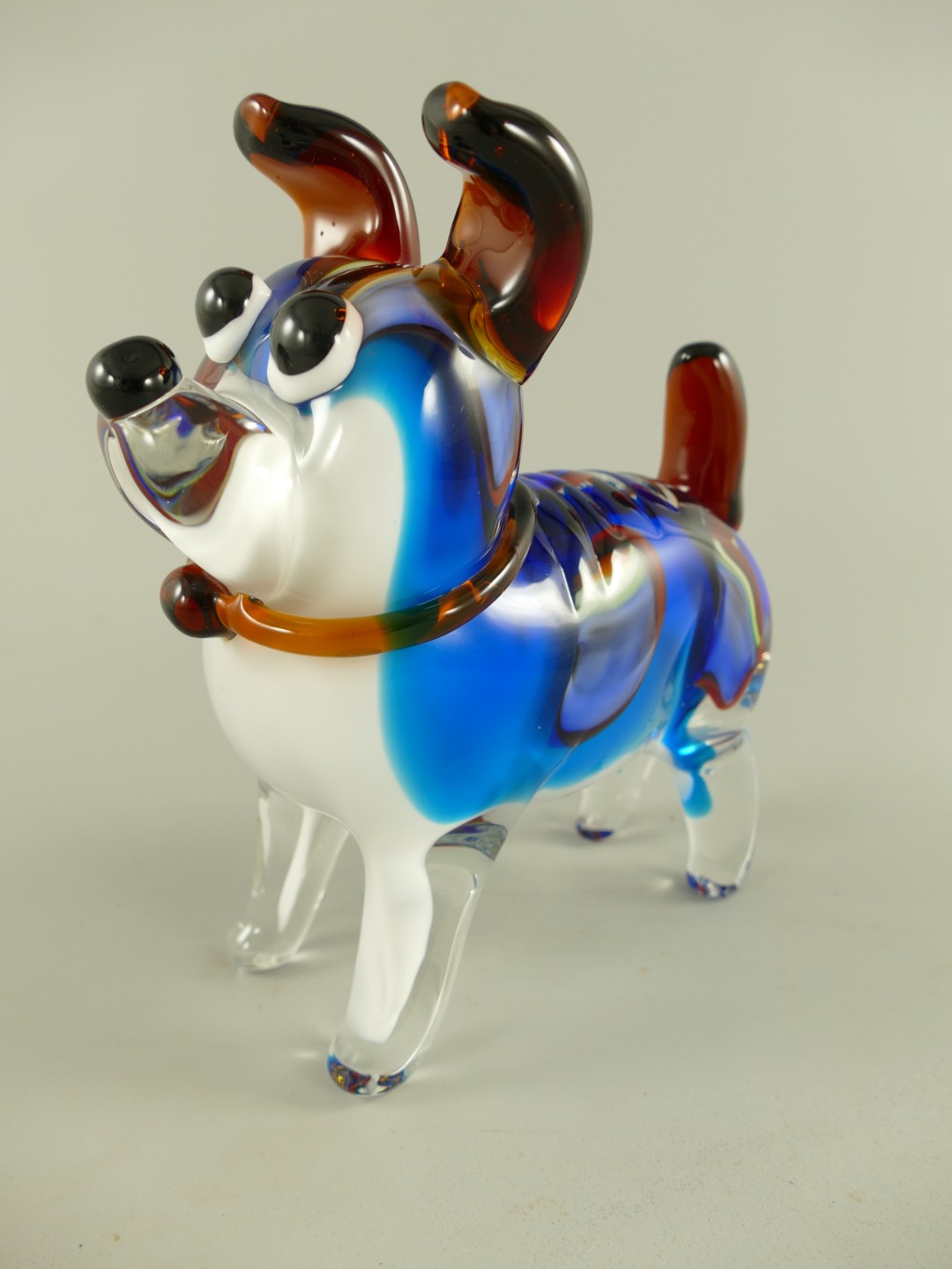 Glas Hund farbe H.21x20x10cm